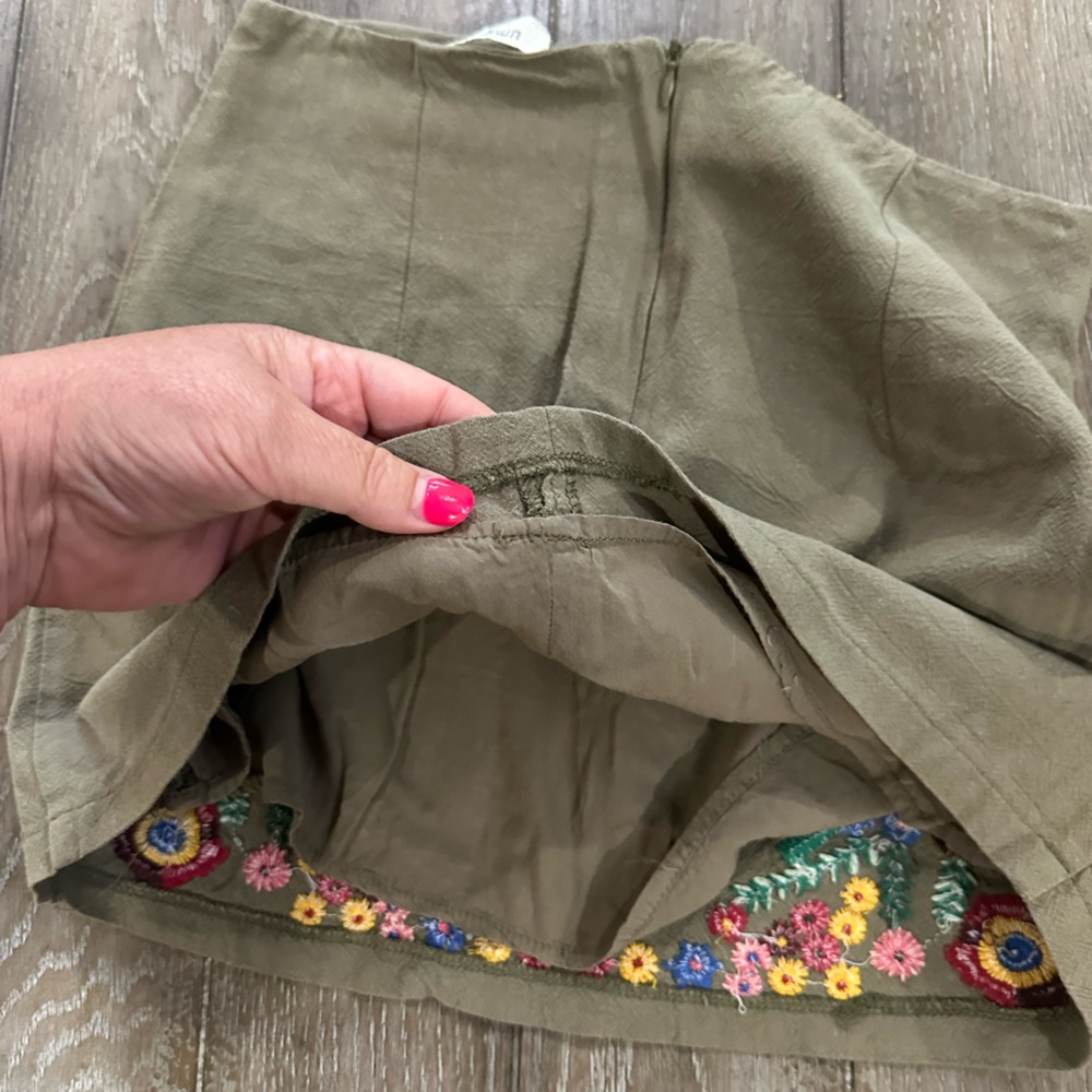 Umgee Yellow Red Embellished Mini Pencil Skirt - Picture 9 of 11
